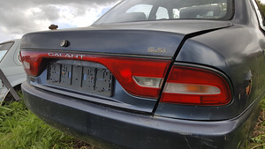 Mitsubishi Galant tagaluuk (pagasnik) (2 foto / 5)