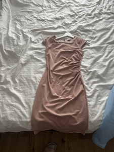 Kleit guess (1 foto / 2)