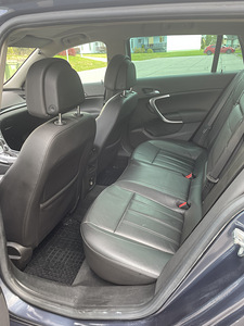 Opel Insignia 2.0 118kW (4 foto / 10)