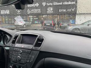 Opel Insignia 2.0 118kW (5 foto / 10)