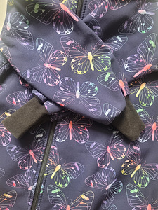 Softshell р. 92 и шапка как новые (3 фото из 3)