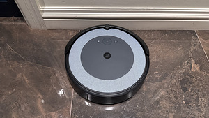 IRobot Roomba i3+ – vähe kasutatud, automaatse tühjendusega (2 foto / 5)