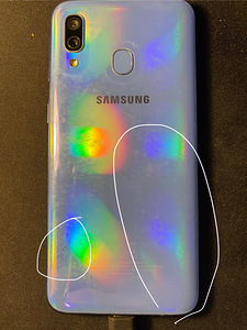 Samsung galaxy a40 (2 foto / 5)