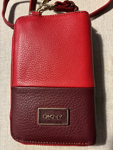 Müüa DKNY pisike kott. Mõõdud: umbes 16x10cm (2 foto / 5)