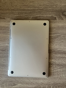 MacBook Air 2019 13 inch (5 foto / 7)