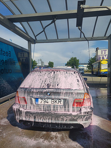 VAHETADA BMW 330d 150kw (1 foto / 12)