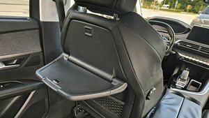 Peugeot 5008 (8 foto / 11)