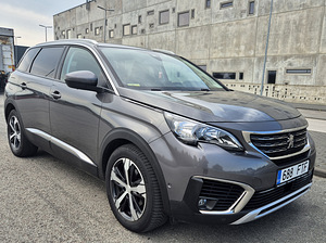 Peugeot 5008, 2018 (1 foto / 9)
