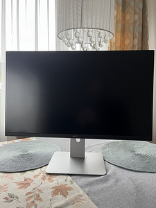 Monitor Dell UltraSharp, 27 дюймов диагональ (2 фото из 6)