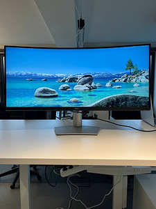 Широкоформатный монитор Dell 34" (1 фото из 7)