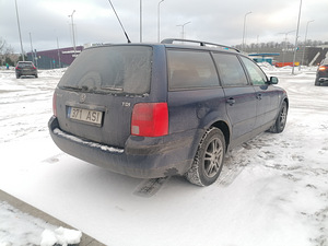 Volkswagen passat (5 фото из 8)