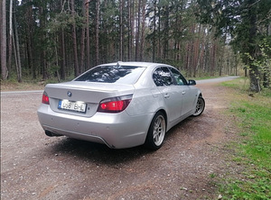 Bmv e60 (2 foto / 4)