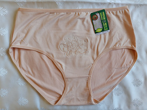Новое белье р. XL/XXL (1 фото из 3)