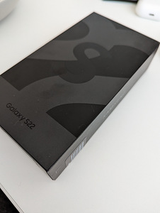 Samsung Galaxy S22 5G 128Gb (1 foto / 3)