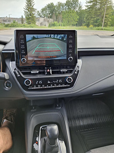 Toyota Corolla Touring Sport (6 foto / 12)