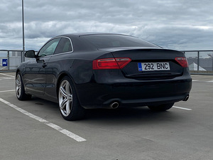 Audi A5 S line 2008 Дизель 2.7 (2 фото из 15)
