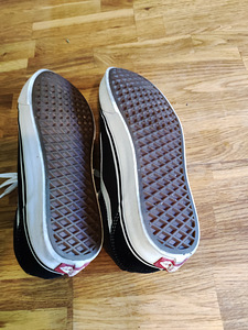 Vans tennised nr 38,5 (6 foto / 6)