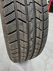 Müüa Talverehvid 235/60 R18 RoadX (2 foto / 7)