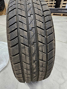 Müüa Talverehvid 235/60 R18 RoadX (3 foto / 7)