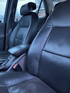 M/V Saab 9-5 Estate 2.3t 125kw 99’ (6 foto / 8)