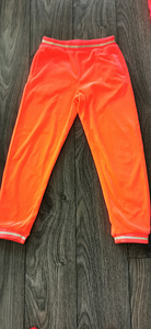 Спортивный костюм. (3 фото из 4)