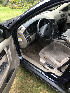 VOLVO S60 2.4 / Vahetus (11 foto / 13)