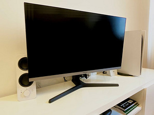 Samsung UHD Monitor UR55 (1 foto / 3)