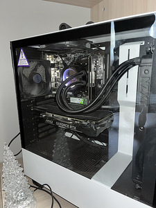 PC (1 foto / 2)