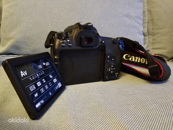 Canon 77D EF-S 18-55mm + 35mm (foto #3)