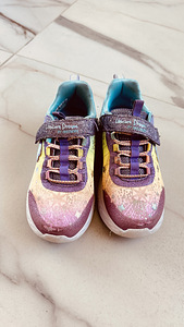 Кросовки Skechers (4 фото из 9)