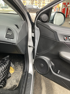 Honda Civic 2010 (9 foto / 14)