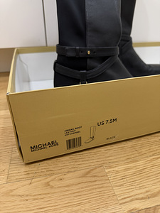 Сапоги Michael Kors (6 фото из 7)