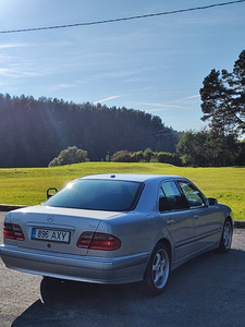 Продается Mercedes Benz E220 Cdi Elegance (4 фото из 10)