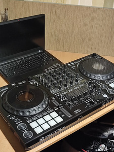 Продается Pioneer DDJ1000 (3 фото из 6)
