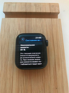 Apple Watch Series SE 40mm Space Grey Case / Midnight Band (9 foto / 10)