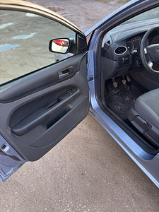 Ford Focus 2007. 1.6 бензин. 74 кВт (12 фото из 13)