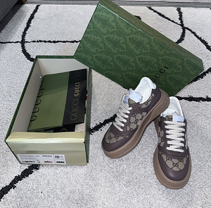 Gucci Chunky B tossud, (1 foto / 8)