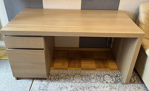 IKEA MALM laud (1 foto / 5)