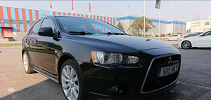 Autorent automaat Mitsubishi Lancer sportbag 1,8 (1 foto / 7)