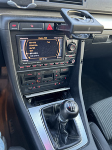 Audi a4 b7 2.0tdi (10 foto / 11)