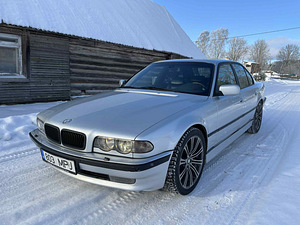 BMW E38 730d 2001г - Регистрационный сбор оплачен (1 фото из 11)
