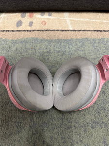 Razer Kraken BT Kitty Quartz беспроводные наушники (7 фото из 8)