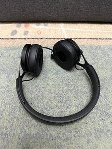 Beats EP наушники (5 фото из 6)