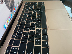 MacBook Air 13 (2019) 256g (5 foto / 6)