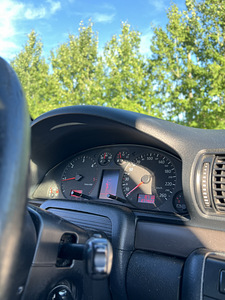 Audi A4 b5 1.9 81kw (7 foto / 10)