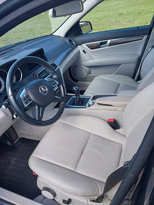 Mercedes-Benz C 180 2.1 88kW (8 foto / 14)