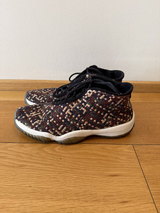 Jordan Future Premium Dark Army (1 foto / 4)
