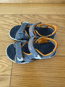 Laste Timberlandi sandaalid (3 foto / 5)