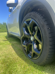 BMW x6 40d (4 foto / 15)