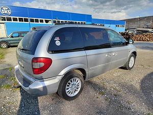 Chrysler Voyager 2.8 crd 110kw 2005 (3 foto / 8)